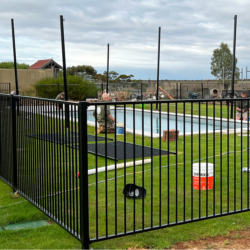 Flat Top Tubular Steel Fence
