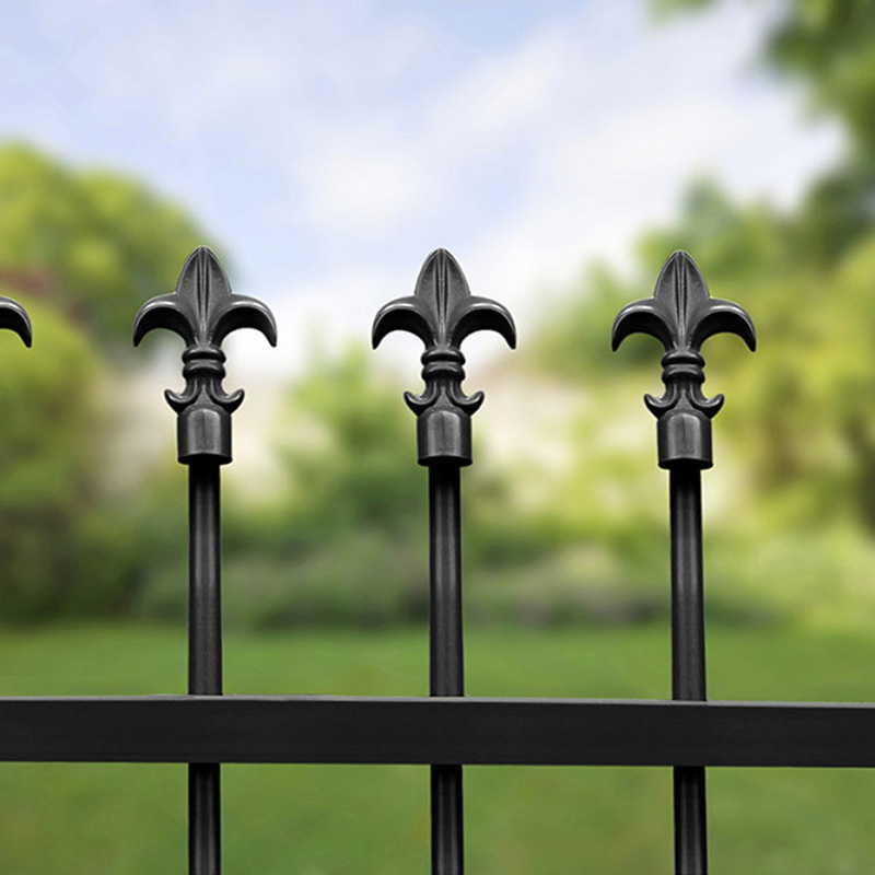 Spear Top Tubular Steel Fence