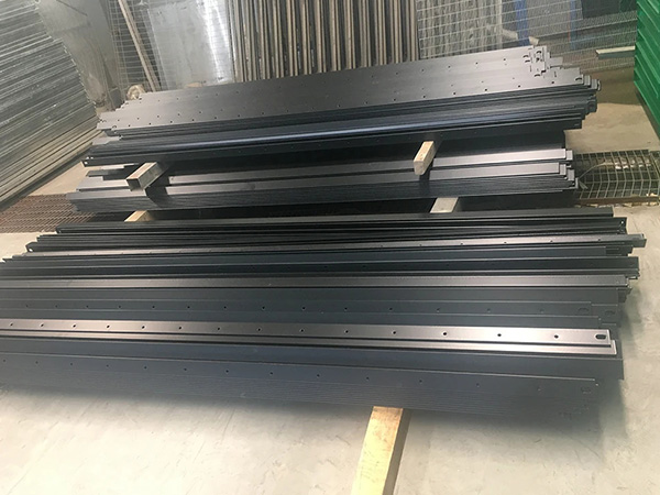 Palisade Fencing Horizontal Rail Package