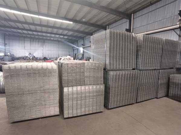 Neatly-Stacked-Storage