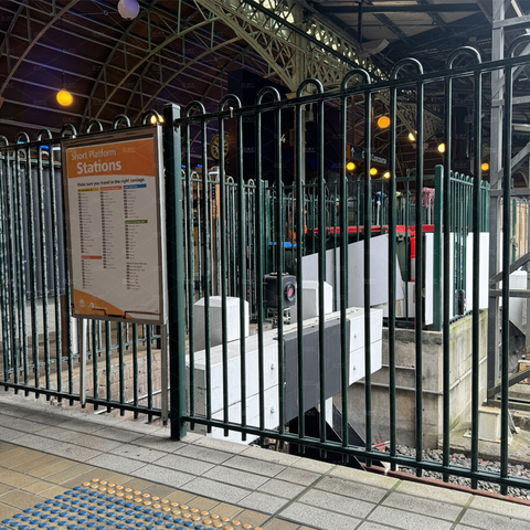 Bow Top&nbsp;Tubular Steel Fence