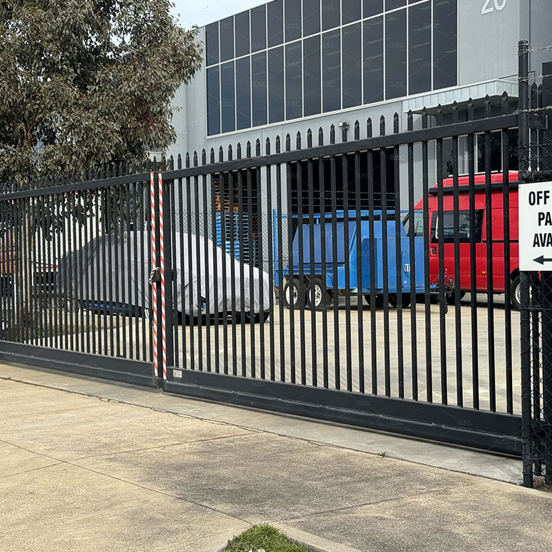 Steel Fence Sliding Gate/Suspended Gate/Tracked Gate