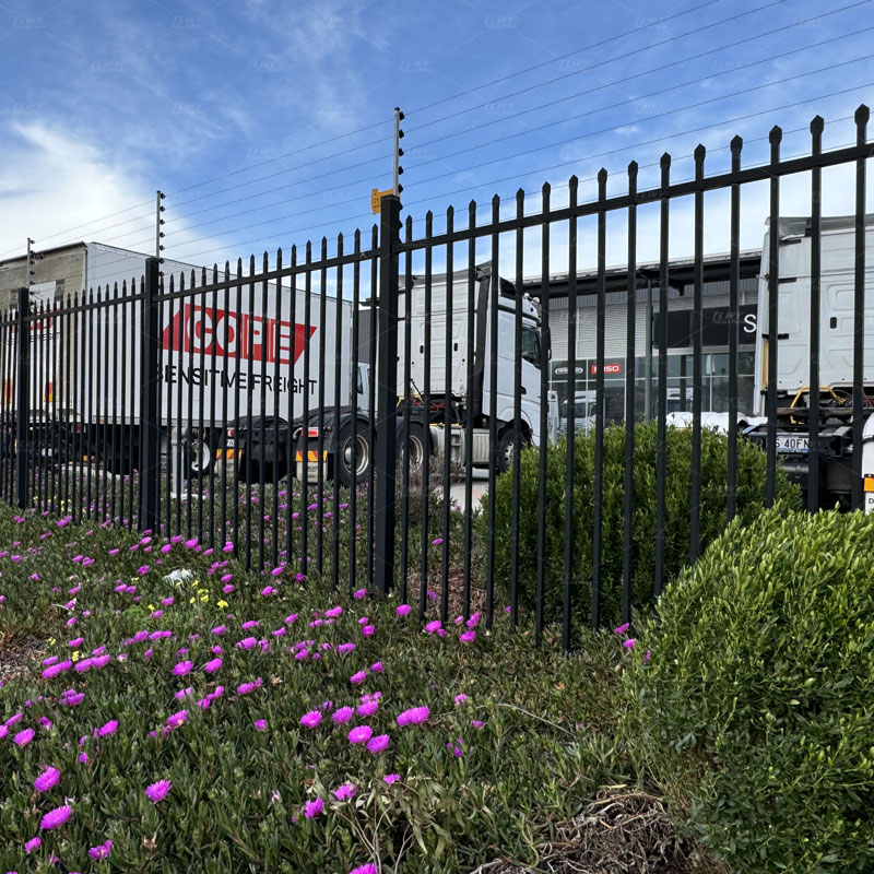 Pressed Spear Top Tubular Steel Fence